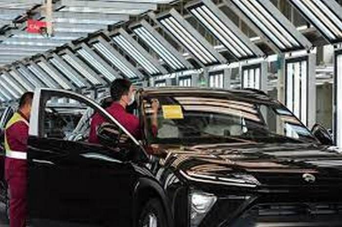 В Китае запустили второй завод по производству электромобилей NIO ET5