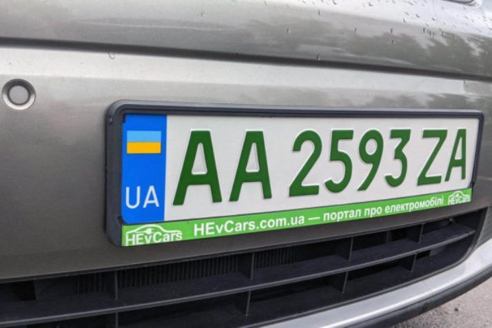 В Україні можуть змінити номери для деяких авто