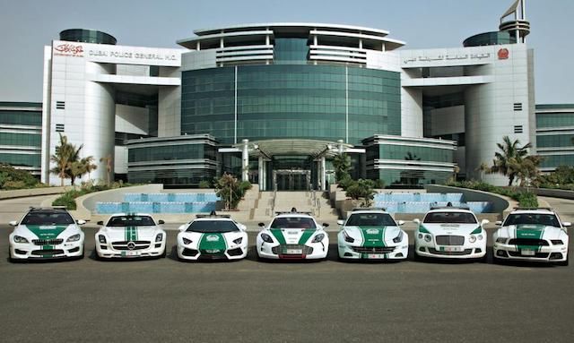 Автомобили полиции Дубая: настоящее и будущее (ФОТО)