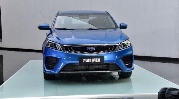В КНР представили новый купеобразный седан Geely SL (ФОТО)