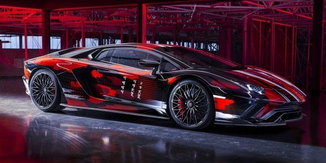 Японский дизайнер превратил Lamborghini Aventador S в арт-объект