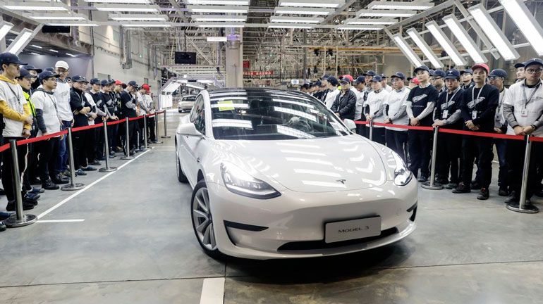 Продажи электромобилей Tesla в Китае упали на 69% в июле 2021 года