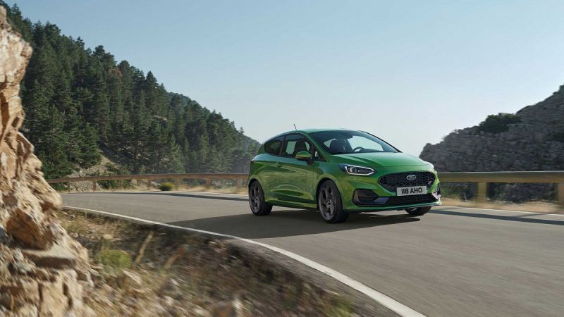 Ford Fiesta ST-Line не зміг успішно пройти “лосиний тест” (ВІДЕО)