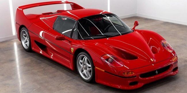Рідкісний Ferrari F50 1995 року виставили на аукціон