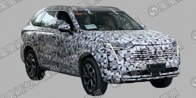 В мережі показали нові фото бюджетний кросовер Haval