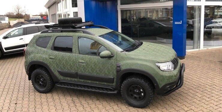 Новий Duster 2023 отримав оригінальну позашляхову версію у камуфляжі
