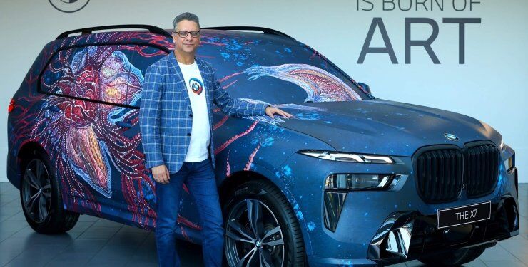 В Індії кросовер BMW X7 перетворили на шедевр мистецтва