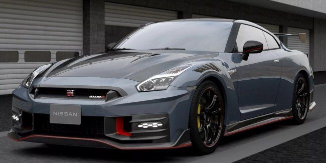 Nissan почав приймати замовлення на оновлений спорткар GT-R