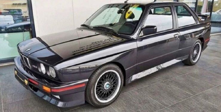В Україні продають стару 36-річну "трійку" BMW за ціною Bentley