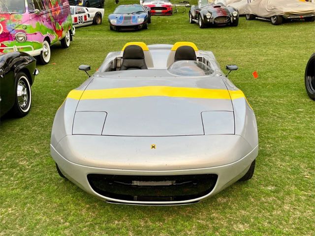 В США дебютував спорткар Xenex MX Speedster
