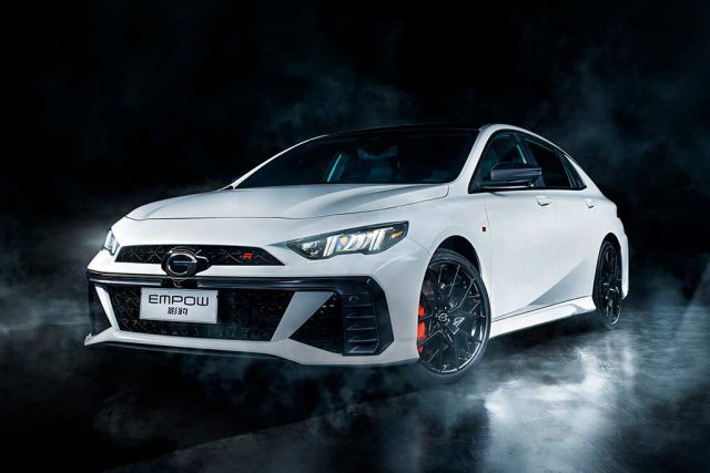Китайці створили спортивний седан GAC Trumpchi Empow R