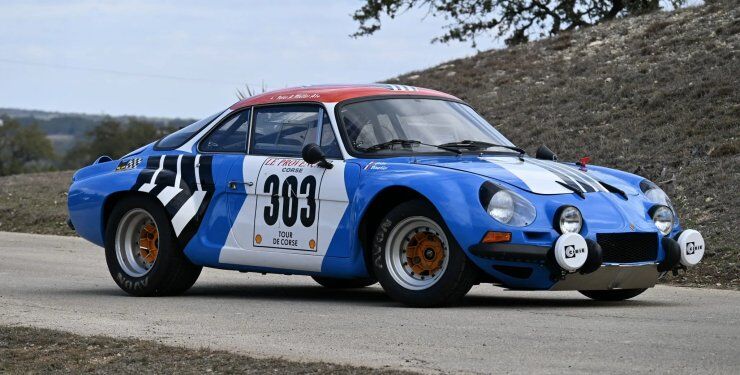 На аукціон виставили раритетний гоночний спорткар Renault 1970-х