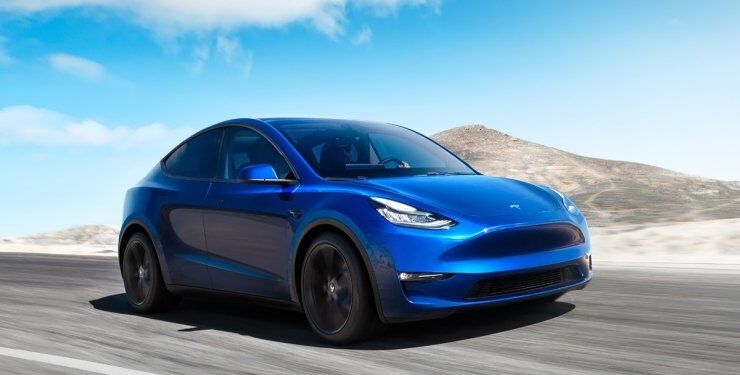 Tesla вперше очолила рейтинг лояльності клієнтів до бренду