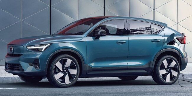 Volvo таємно втретє оновила моделі XC40 та C40