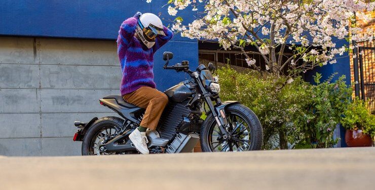 Harley-Davidson виводить на ринок швидкий та недорогий електромотоцикл