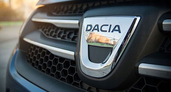 Dacia працює над третім поколінням кросовера Duster