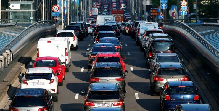 Стало відомо, скільки автомобілів їздять на дорогах по всьому світу