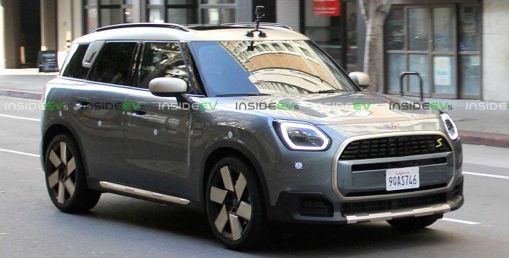 Новий MINI Countryman 2024 повністю розсекретили до прем'єри