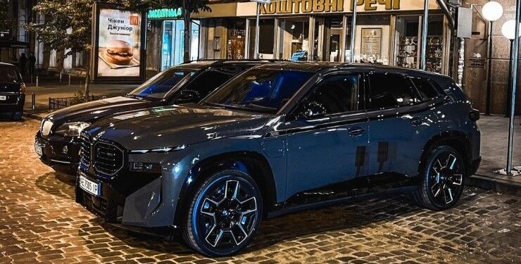 В Україні помітили найдорожчий кросовер BMW за 7 мільйонів