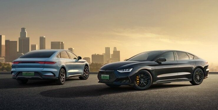 BYD показали гібридний седан у стилі Porsche Panamera