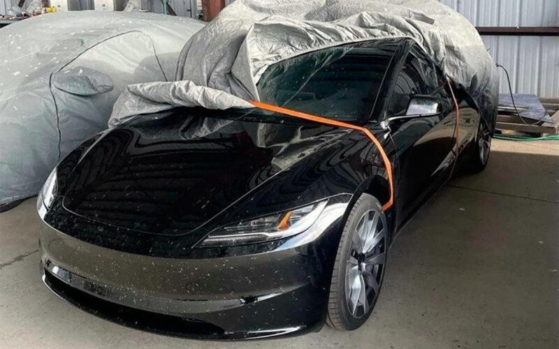 Оновлену Tesla Model 3 помітили у Китаї