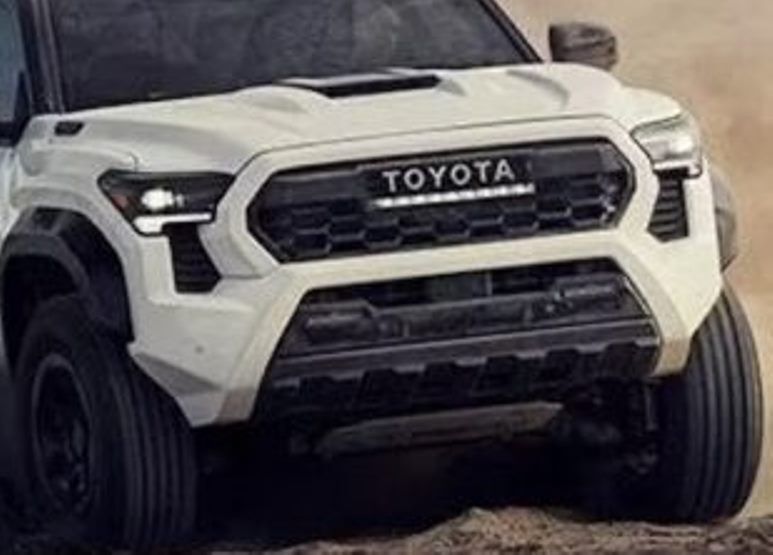 З’явилося зображення оновленого пікапа Toyota Tacoma