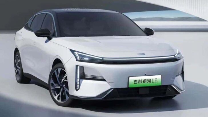 Geely представила новий гібридний седан