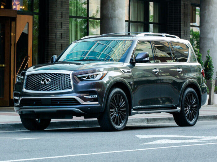 Infiniti готує до прем’єри оновлений QX80