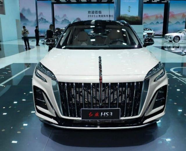 Китайці презентували новий кросовер Hongqi HS3