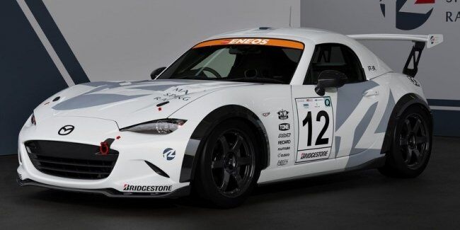 Mazda перевела родстер МХ-5 на синтетичне паливо