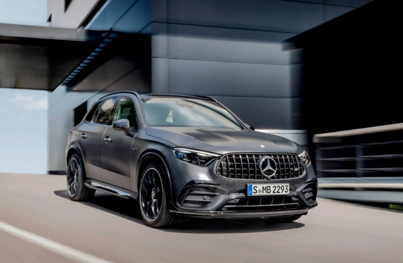 Mercedes-AMG представив спортивну версію кросовера GLC