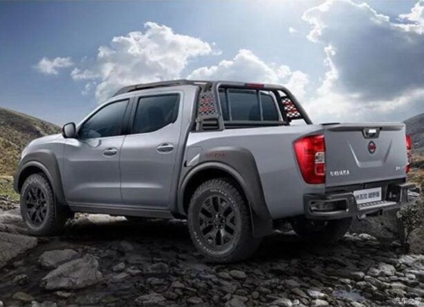 Nissan готує екстремальну версію пікапа Navara