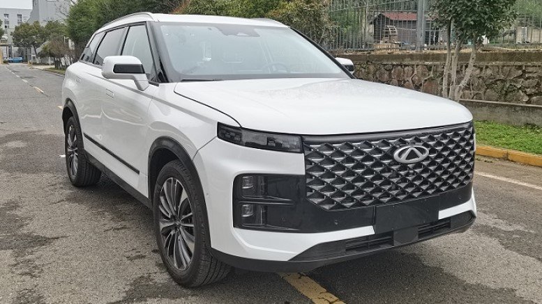 Chery представила новий 197-сильний кросовер за $14 тисяч (ФОТО)