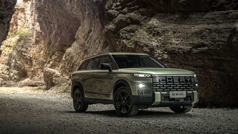 Chery представила новий 197-сильний кросовер за $14 тисяч (Фото)