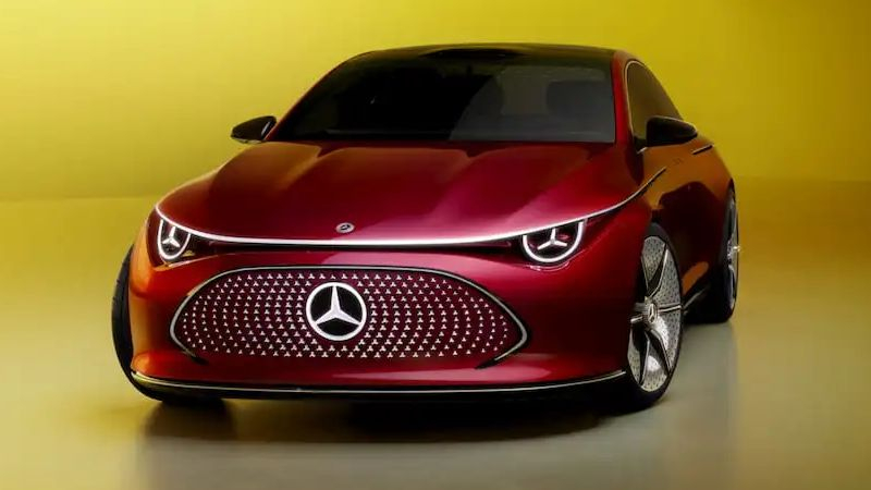 Mercedes-Benz і BMW наздоганятимуть Tesla на ринку електромобілів