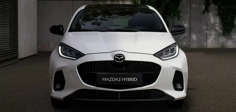 Найдешевшу модель Mazda з витратою 3,8 літра показали в оновленому вигляді (ФОТО)