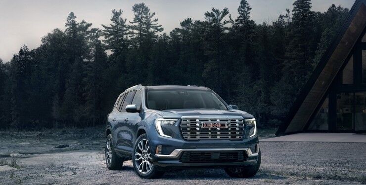 Брутальний дизайн і 7 місць: General Motors представили великий кросовер за $40 000 (ФОТО)