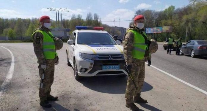 Чи має право поліція затримати водія та направити його до ТЦК - відповідь