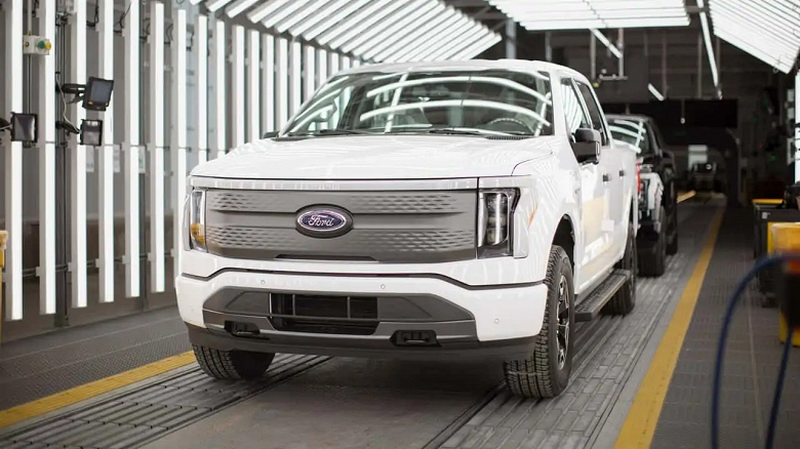 Ford втрачає десятки тисяч доларів на кожному проданому електромобілі: названа причина