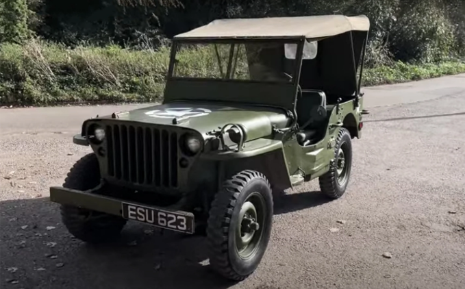 Позашляховик Willys 1944 року з фільмів Спілберга виставили на продаж