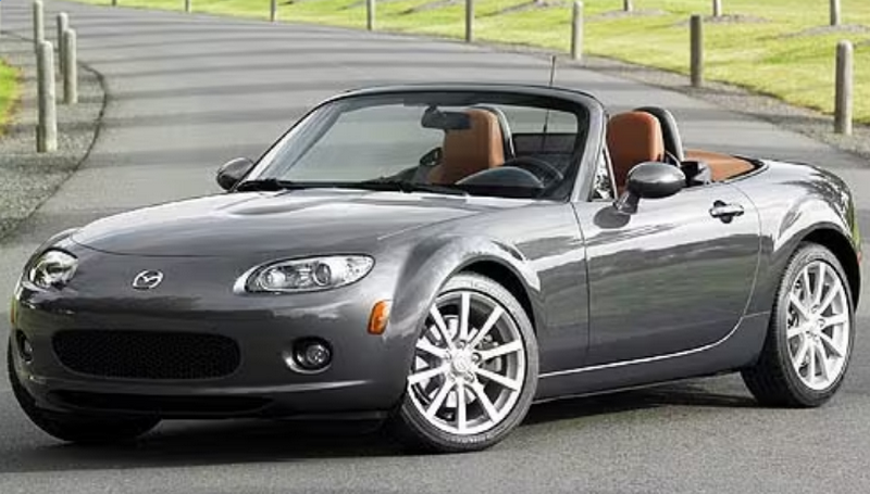 Названі найнадійніші та найдовговічніші автомобілі Mazda: топ-10 моделей, які ніколи не підведуть