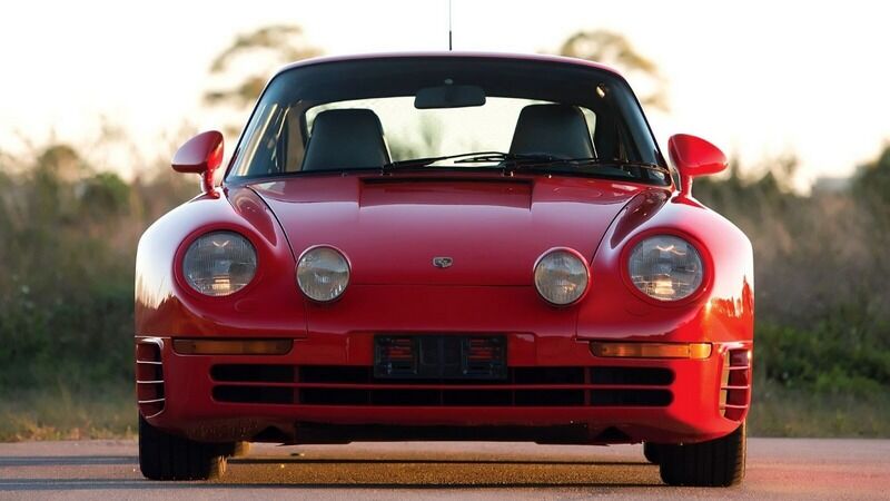 Білл Гейтс та Porsche 959 змінили закон про імпорт автомобілів