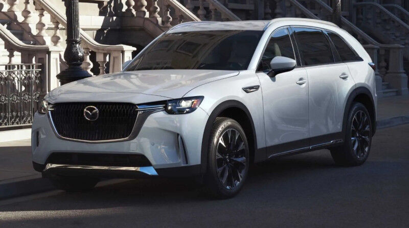 Mazda CX-70 отримає двигуни CX-90