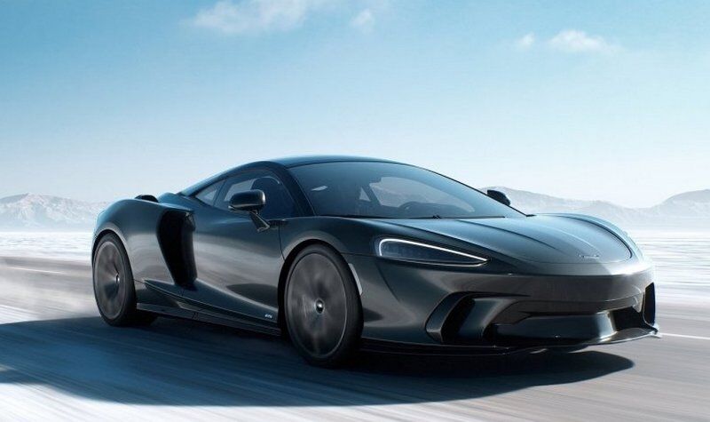 Найпрактичніший суперкар: McLaren презентував нетипову модель на кожен день (ФОТО)