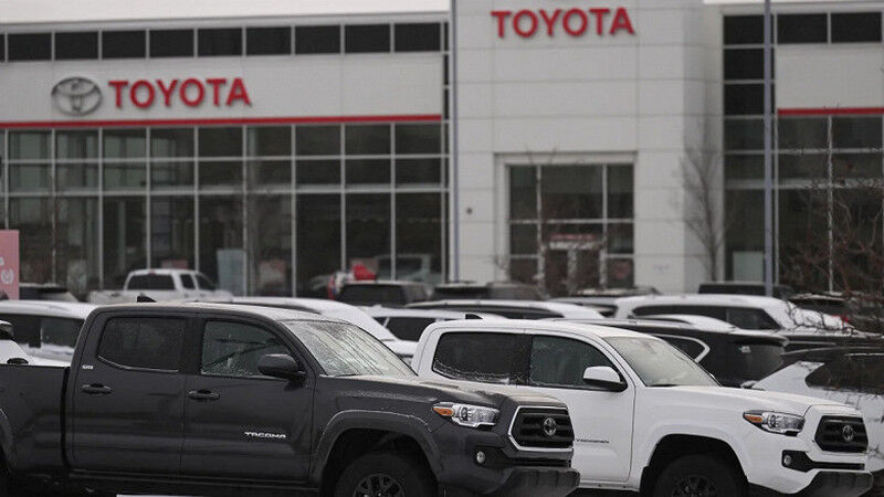 Мільйон автомобілів Toyota та Lexus відкликають через питання безпеки