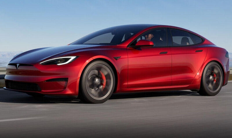Tesla відкличе 2 млн електромобілів: що стало причиною такого масштабного відклику