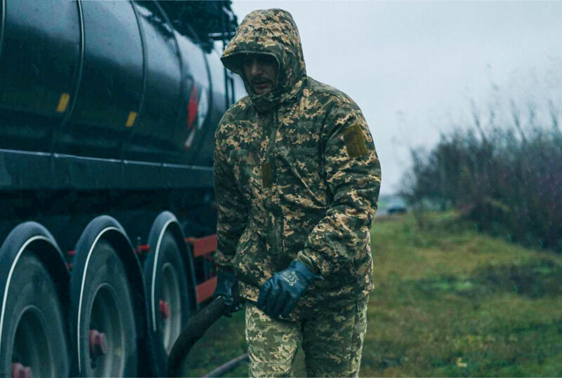 Відома мережа АЗС передала для потреб ЗСУ тягачі й паливні цистерни