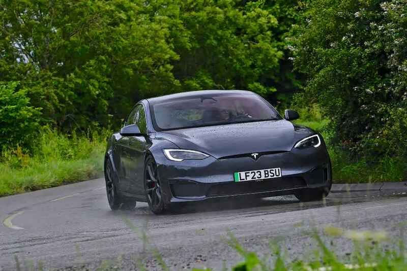 5 типових проблем з автомобілями Tesla: вони зустрічаються повсюдно