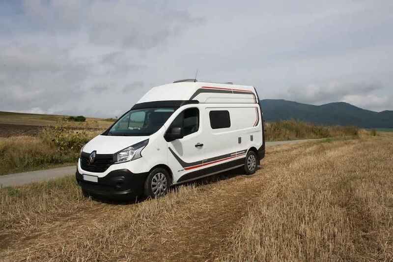 В Україні Renault Trafic перетворили на цікавий кемпер (ФОТО)