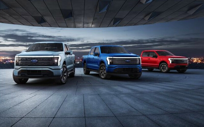Компанія Ford розчарувалася в електромобілях і відклала дебют нового пікапа та позашляховика